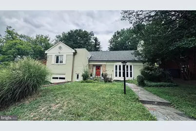 5737 26th Street NW, Washington, DC 20015 - Photo 2