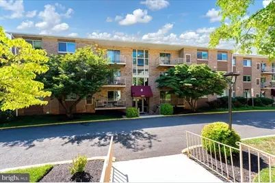 7054 Eastern Avenue NW #304, Washington, DC 20012 - Photo 2
