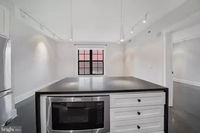 1011 M Street NW #208, Washington, DC 20001 - Photo 12