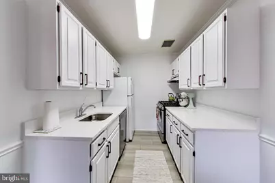 4114 Davis Place NW #315, Washington, DC 20007 - Photo 8