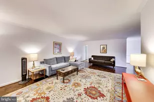 4114 Davis Pl NW, Washington, DC 20007 - Photo 2