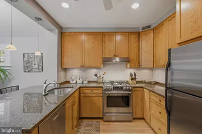 5405 39th Street NW, Washington, DC 20015 - Photo 26
