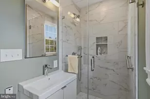 5405 39th St NW, Washington, DC 20015 - Photo 42