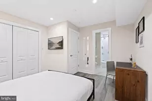 38 Randolph Pl NW, Washington, DC 20001 - Photo 10