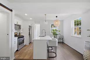 248 Kenilworth Avenue Northeast, Washington, DC 20019 - Photo 4
