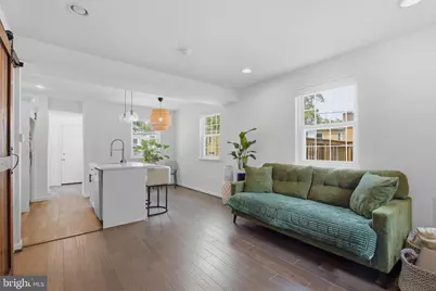 248 Kenilworth Avenue NE, Washington, DC 20019 - Photo 2