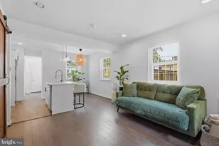 248 Kenilworth Avenue Northeast, Washington, DC 20019 - Photo 2