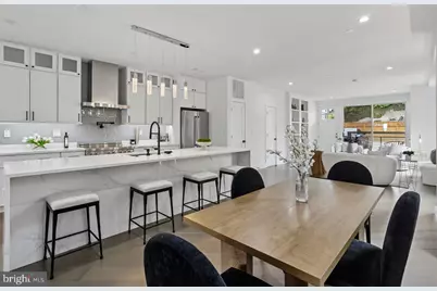 306 K Street NE #306-1, Washington, DC 20002 - Photo 4