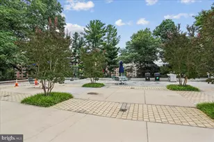 3217 Sutton Pl NW, Washington, DC 20016 - Photo 16