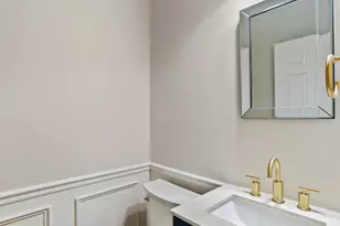 3217 Sutton Pl NW, Washington, DC 20016 - Photo 26