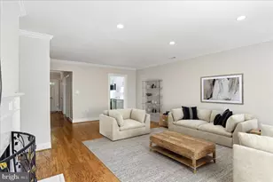 3217 Sutton Pl NW, Washington, DC 20016 - Photo 10