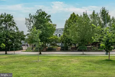 221 E Street SE, Washington, DC 20003 - Photo 64