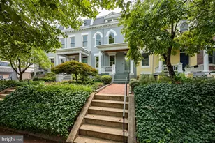 221 E St SE, Washington, DC 20003 - Photo 2