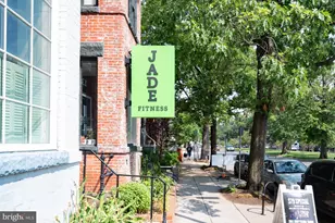 221 E St SE, Washington, DC 20003 - Photo 72