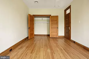 221 E St SE, Washington, DC 20003 - Photo 46