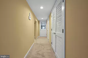 221 E St SE, Washington, DC 20003 - Photo 54