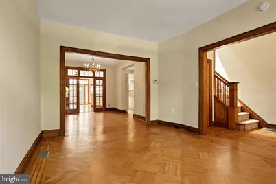 221 E Street SE, Washington, DC 20003 - Photo 12