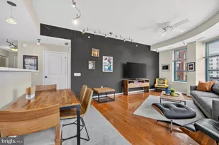 1390 Kenyon St NW, Washington, DC 20010 - Photo 4
