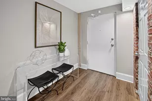 1726 17th St NW, Washington, DC 20009 - Photo 2