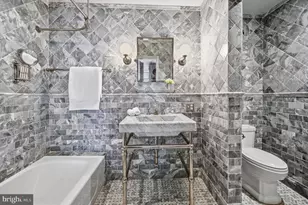 1026 16th St NW, Washington, DC 20036 - Photo 22