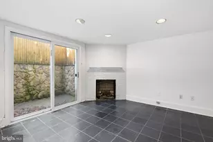 308 East Capitol St NE, Washington, DC 20003 - Photo 12