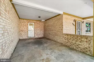 2408 24th St SE, Washington, DC 20020 - Photo 30