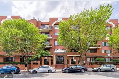 2320 Wisconsin Avenue NW #303, Washington, DC 20007 - Photo 2