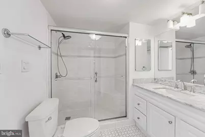 2320 Wisconsin Avenue NW #303, Washington, DC 20007 - Photo 10