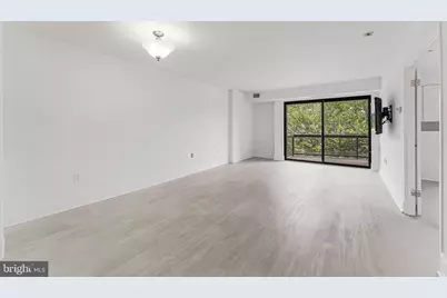 2320 Wisconsin Avenue NW #303, Washington, DC 20007 - Photo 8