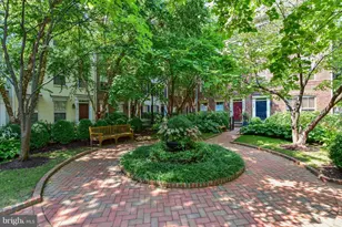 715 G St SW, Washington, DC 20024 - Photo 2