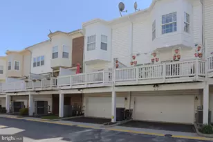 715 G St SW, Washington, DC 20024 - Photo 4