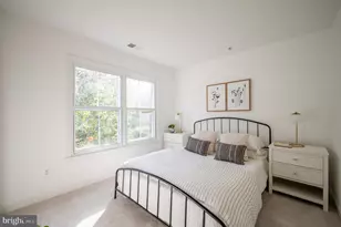 715 G St SW, Washington, DC 20024 - Photo 24