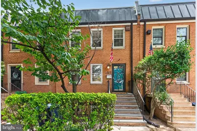 609 4th Street SW, Washington, DC 20024 - Photo 1