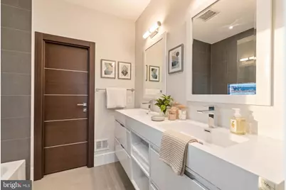1711 D Street SE #2, Washington, DC 20003 - Photo 12