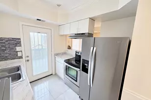 2005 Benning Rd NE, Washington, DC 20002 - Photo 6