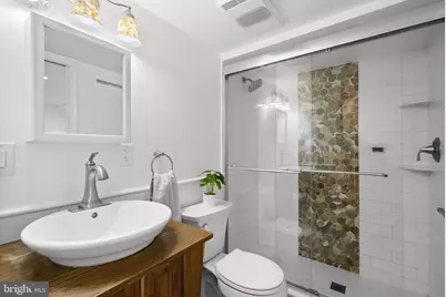 1678 Montello Avenue NE, Washington, DC 20002 - Photo 24