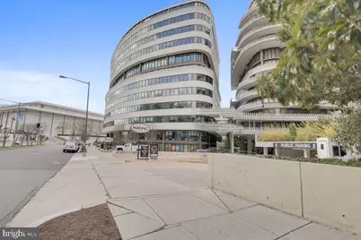 2475 Virginia NW #220, Washington, DC 20037 - Photo 22