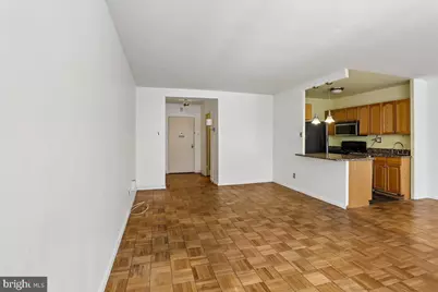 2475 Virginia NW #220, Washington, DC 20037 - Photo 10
