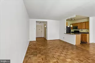 2475 Virginia NW, Washington, DC 20037 - Photo 10