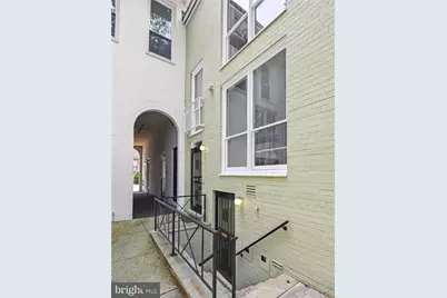 56 G Street SW #B, Washington, DC 20024 - Photo 1