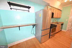 550 Hobart Pl NW, Washington, DC 20001 - Photo 8