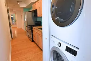 550 Hobart Pl NW, Washington, DC 20001 - Photo 16