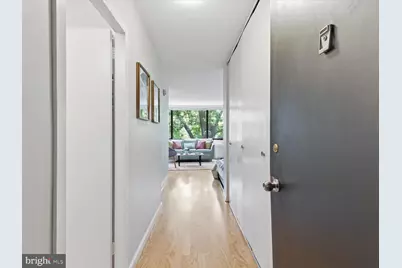 2201 L Street NW #409, Washington, DC 20037 - Photo 6