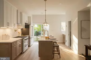 1827 Vermont Ave NW, Washington, DC 20001 - Photo 2