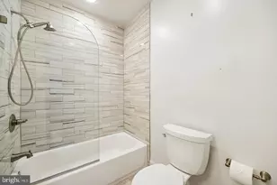 73 Hawthorne Ct NE, Washington, DC 20017 - Photo 10