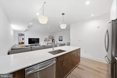 826 Upshur Street NW #2, Washington, DC 20011 - Photo 8