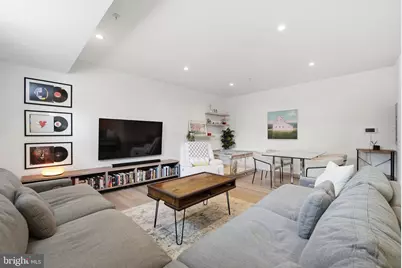 826 Upshur Street NW #2, Washington, DC 20011 - Photo 2