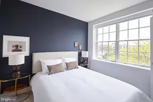 816 Potomac Ave SE, Washington, DC 20003 - Photo 2