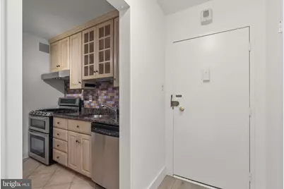 4201 Cathedral Avenue NW #419E, Washington, DC 20016 - Photo 2