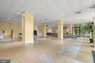 4201 Cathedral Ave NW, Washington, DC 20016 - Photo 18